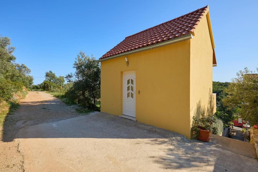 Do sweet countryside cottage - Bed and Breakfast Babino Polje