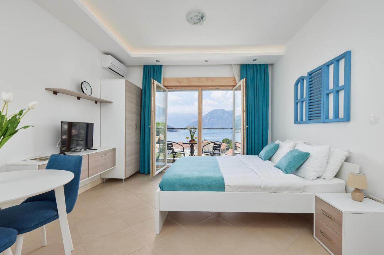 Studio with Sea View