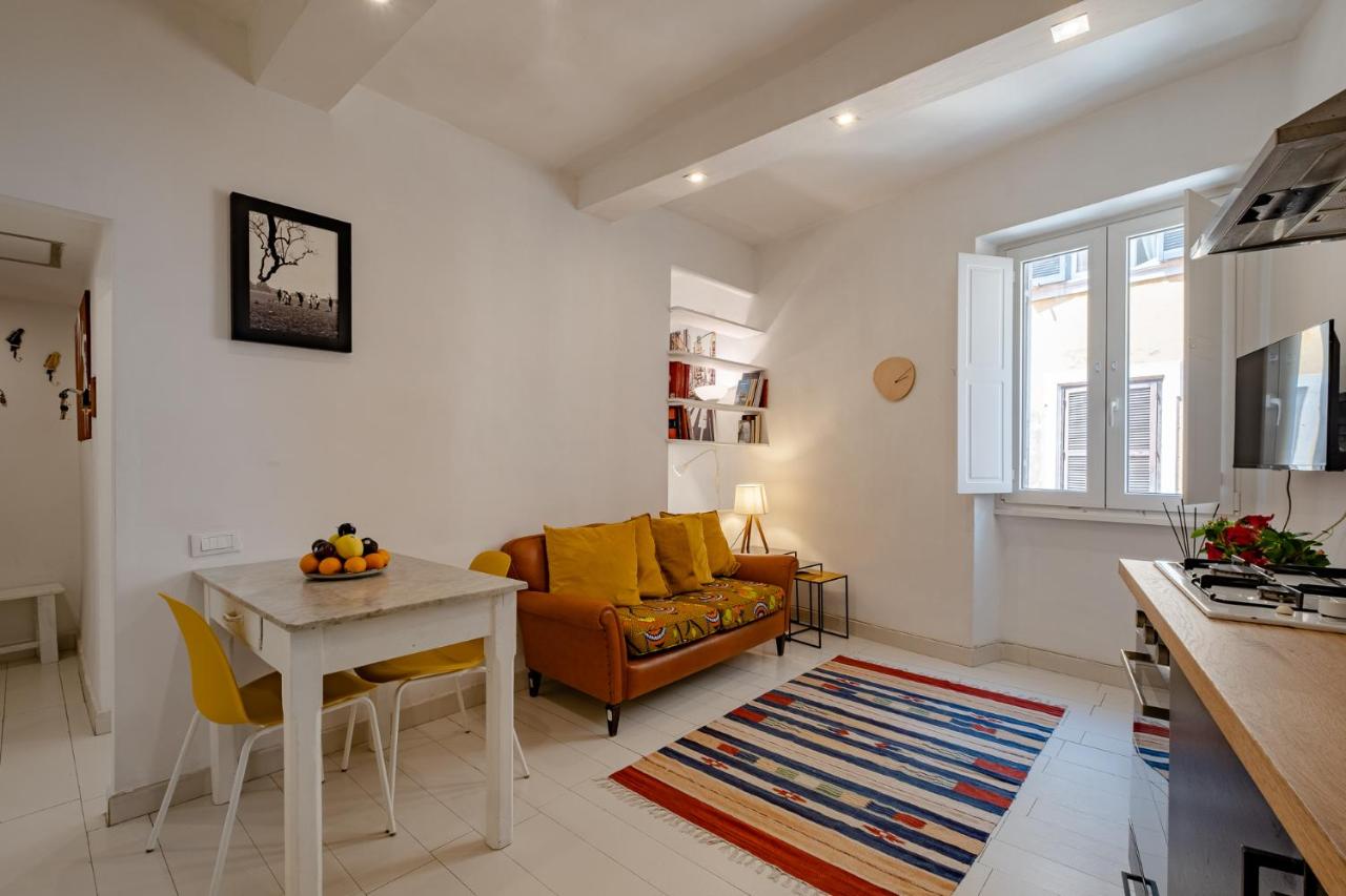 B&B Rome - Monti Boutique Studio - Live it local! - Bed and Breakfast Rome