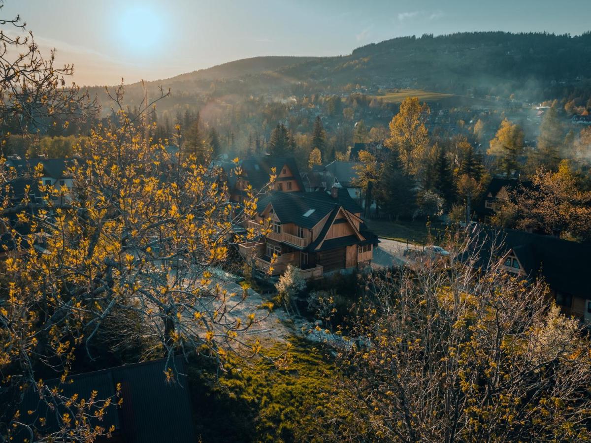 Villa Milimani - stuletnia, folk & butique, adults only - B&B Zakopane