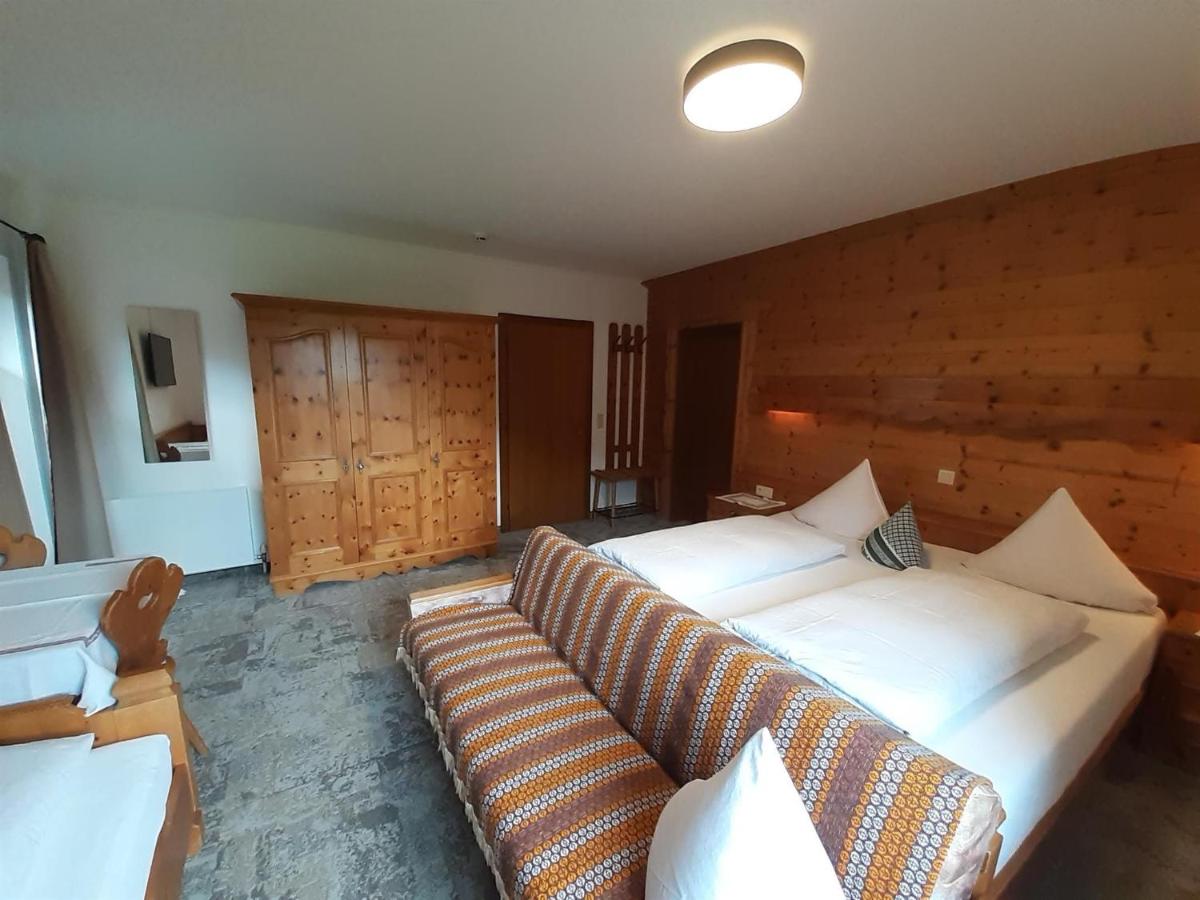 Standard Triple Room with Shower