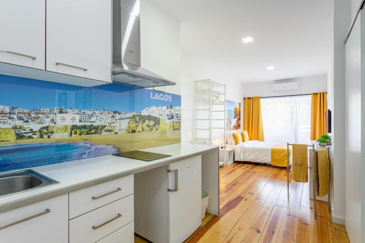 Real Home - B&B Sacavém