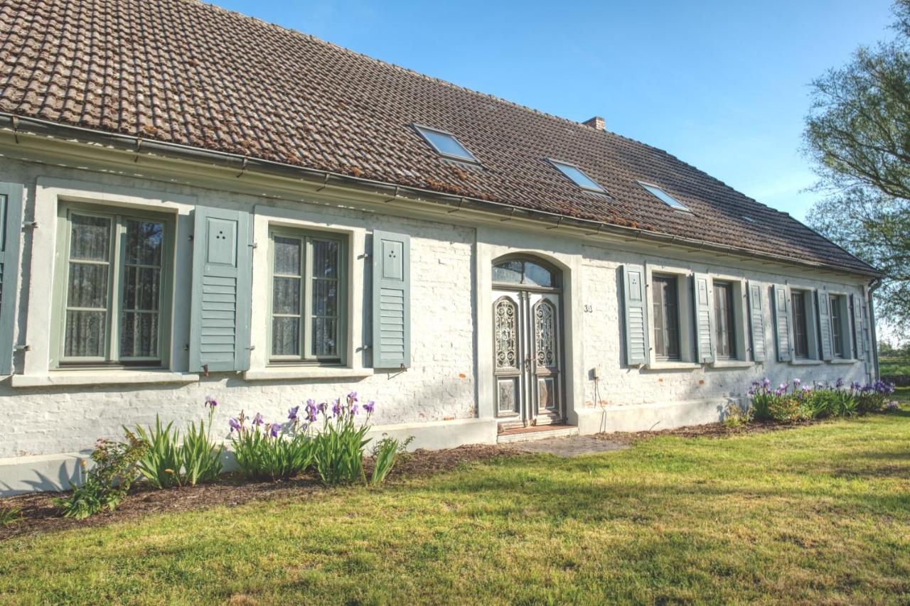 traumHaff Historischer Kahnschifferhof mit Kamin, liebevoll restauriert - B&B
