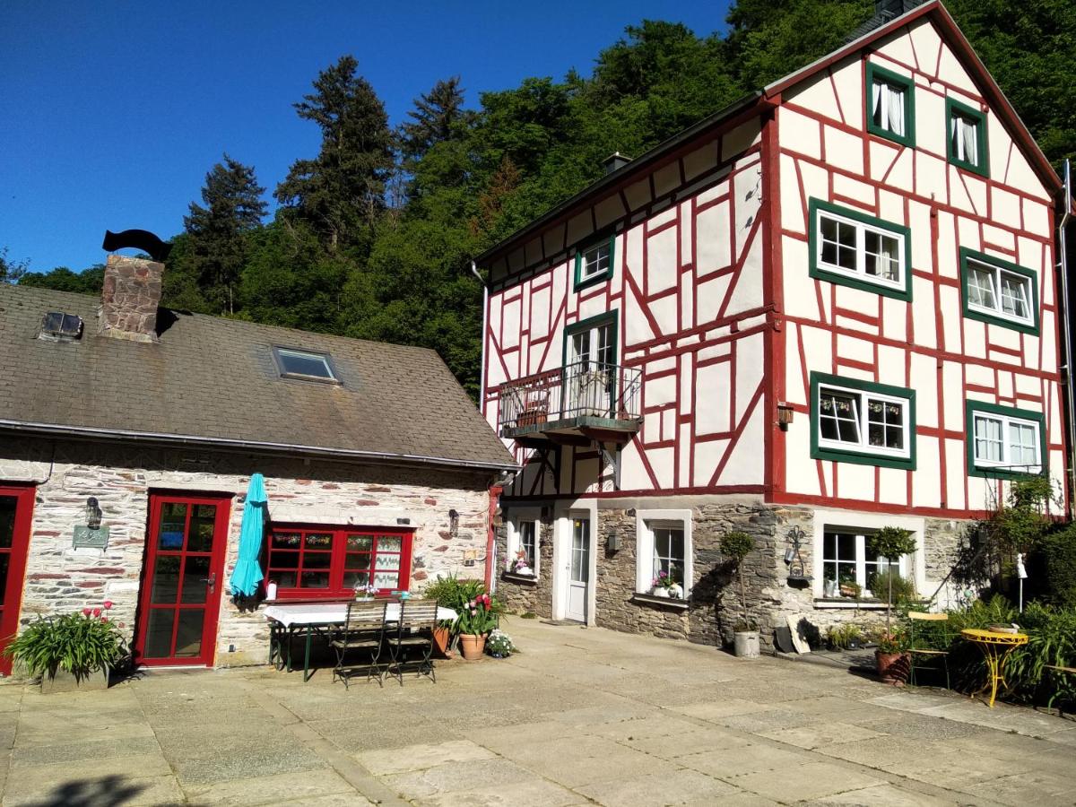 B&B Altlay - Ferienhaus Barbarasegen - Bed and Breakfast Altlay