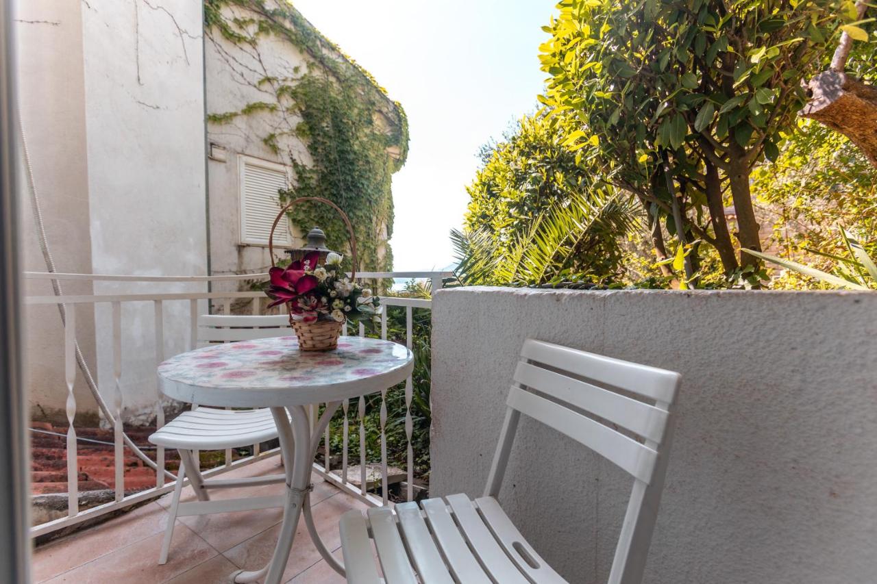 Studio mit Terrasse