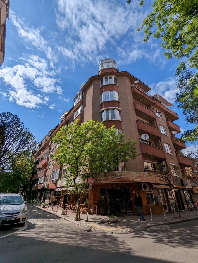 Top Center Relax, NDK & Vitoshka str, FREE Secured parking - B&B