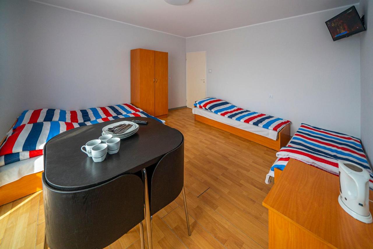 Vierbettzimmer mit Balkon