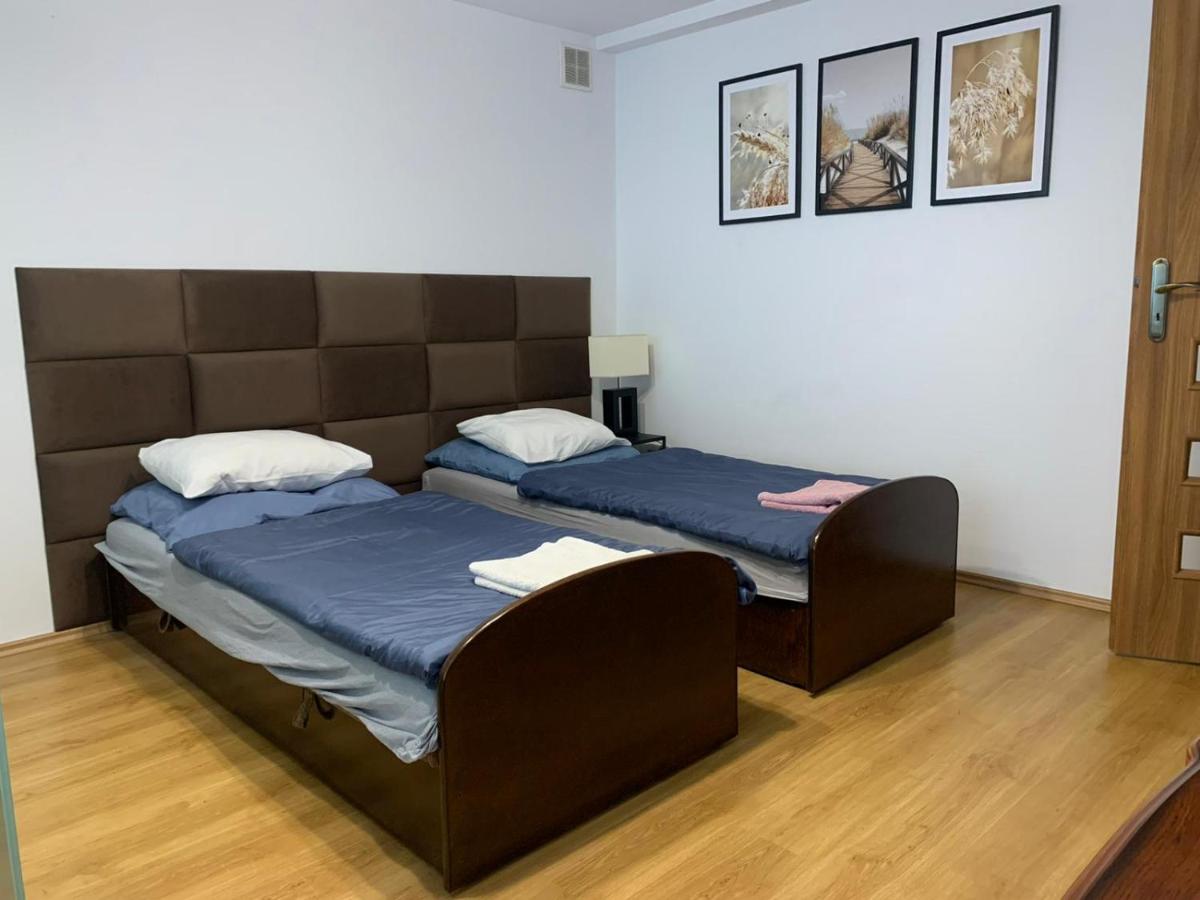 B&B Gdansk - Apartament Kredens , Willa Perla nad morzem - Bed and Breakfast Gdansk