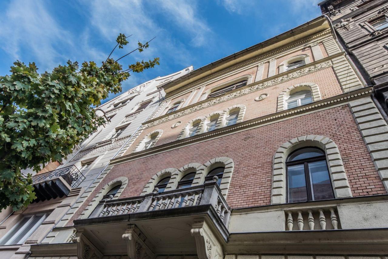 SemmiHome Budapest Semmelweis Street - B&B Budapest