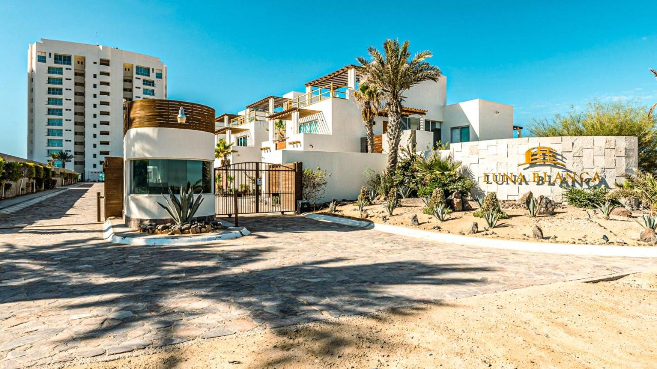 Luna Blanca Penthouse by Kivoya - B&B