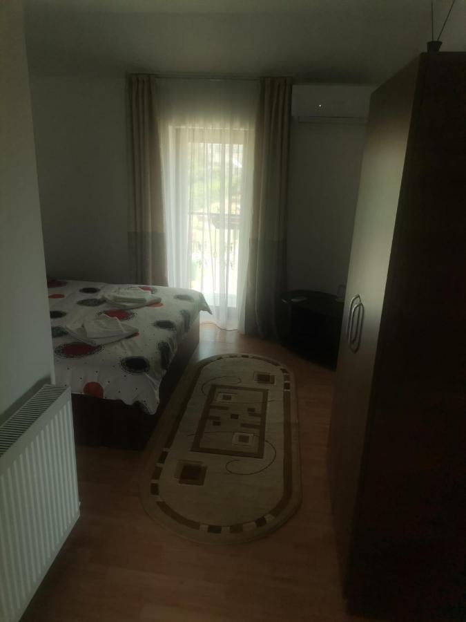 Camera Matrimoniale con Balcone