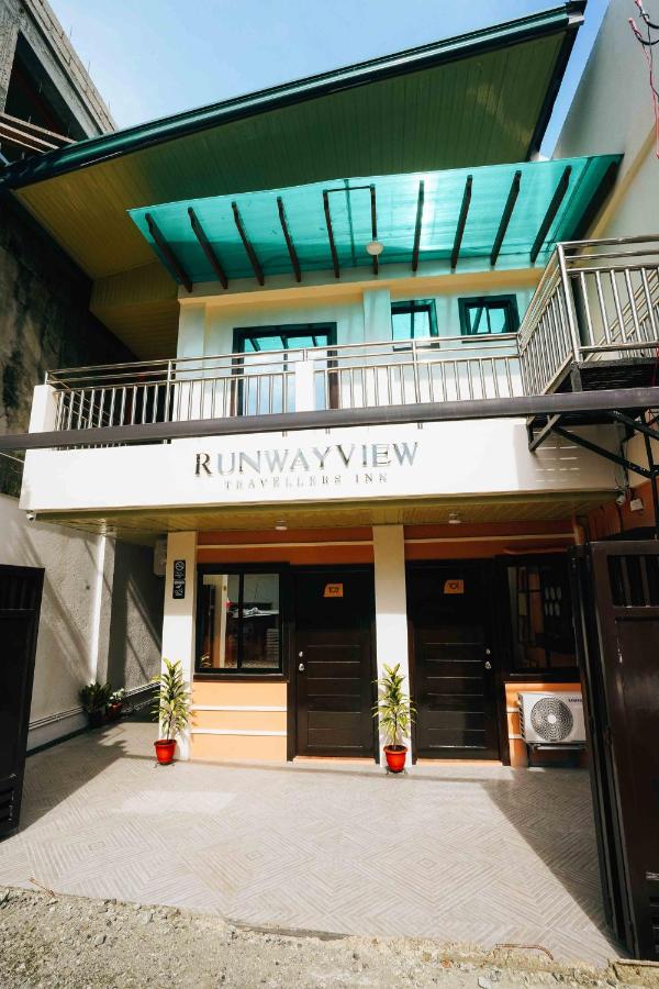 B&B Puerto Princesa City - RunwayView Traveller's Inn - Bed and Breakfast Puerto Princesa City