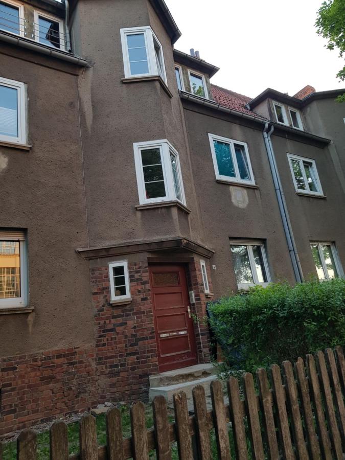 Apartment am Südpark Erfurt - inkl Garten mit Sitzlounge - zentrumsnah - Ferienwohnung