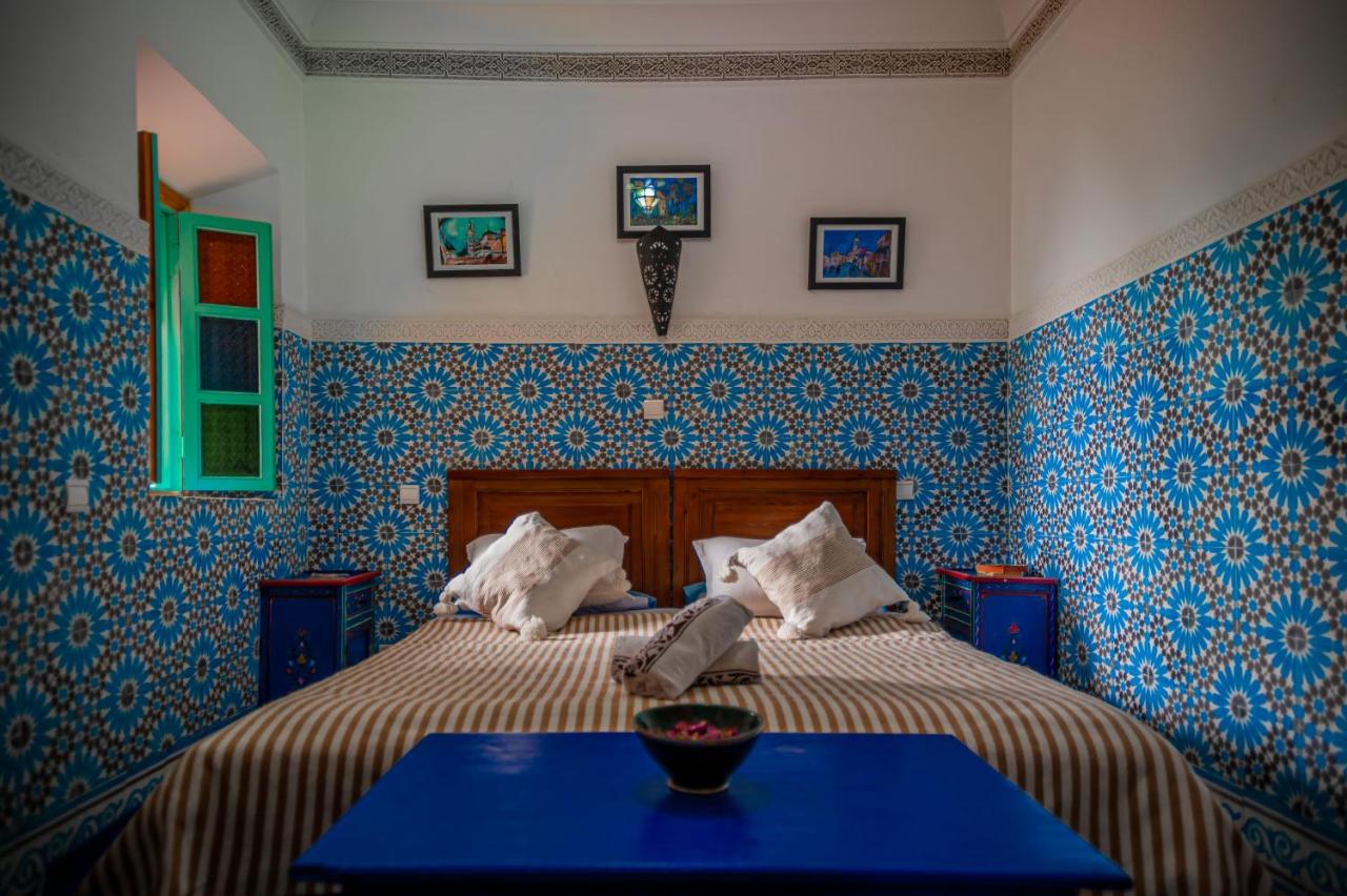 Twin Room with Private External Bathroom