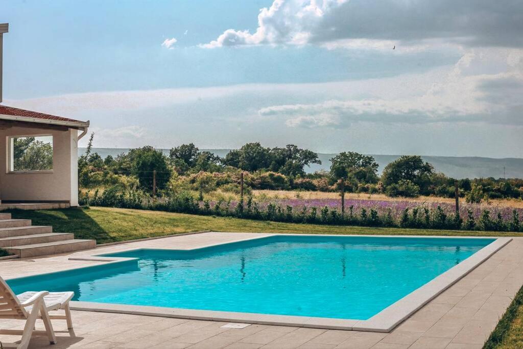 Villa Lavender with swimming pool - Ferienwohnung Mostar