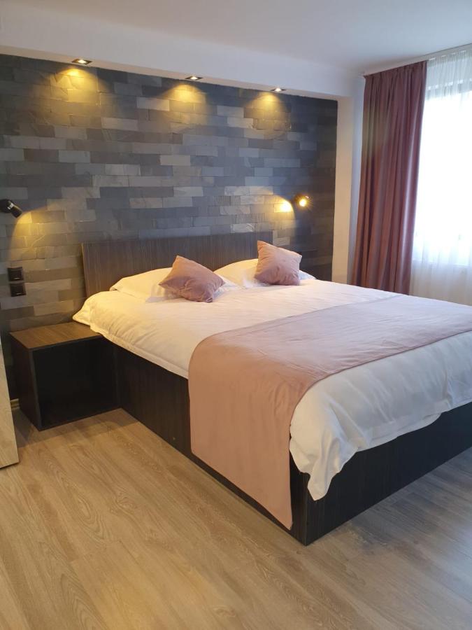 Doppelzimmer mit eigenem Bad