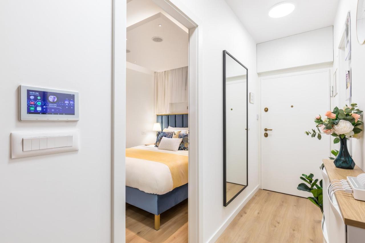 Exquisite Couples Delight with free bikes & parking - B&B