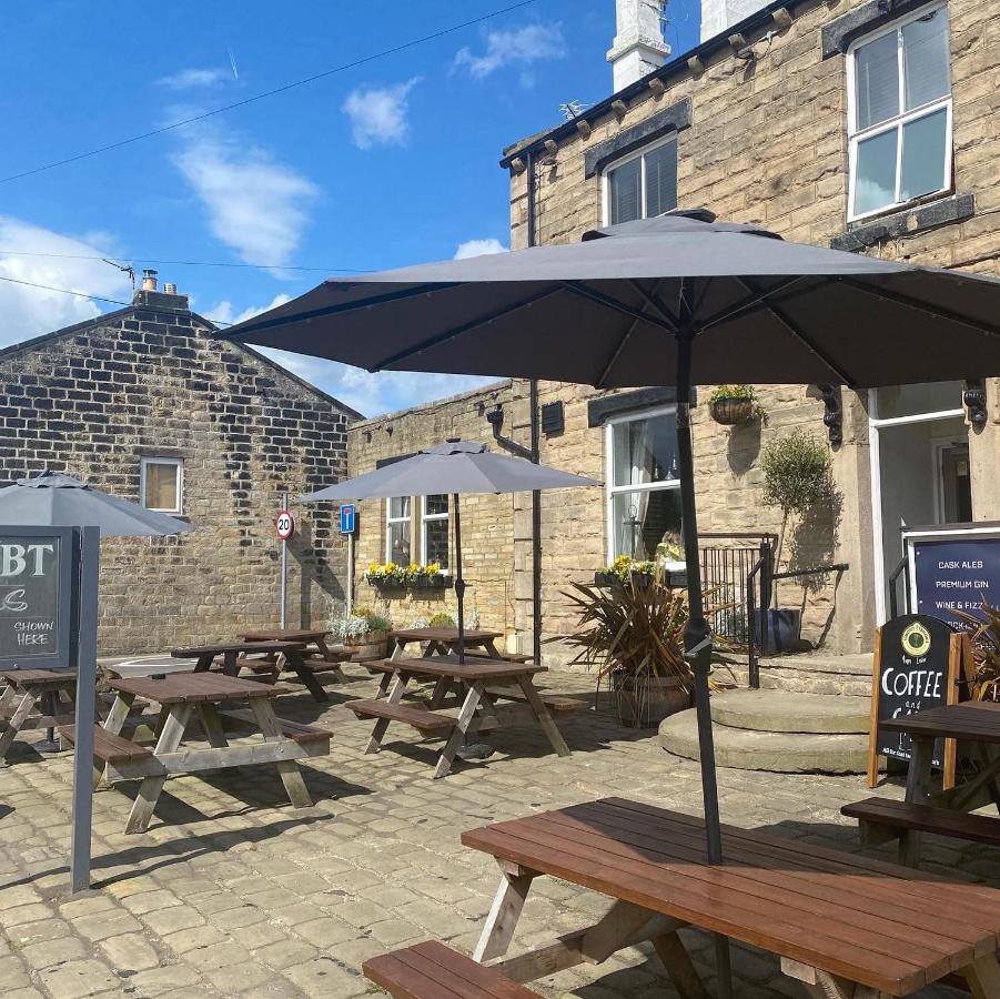 The White Swan, Yeadon - B&B