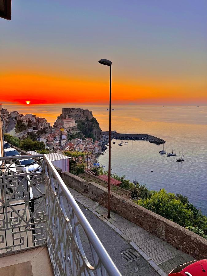 B&B Scilla - Nel blu dipinto di blu - Bed and Breakfast Scilla