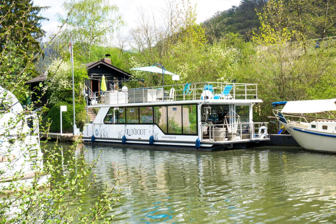 Hausboot Schleuseninsel - B&B Lahnstein