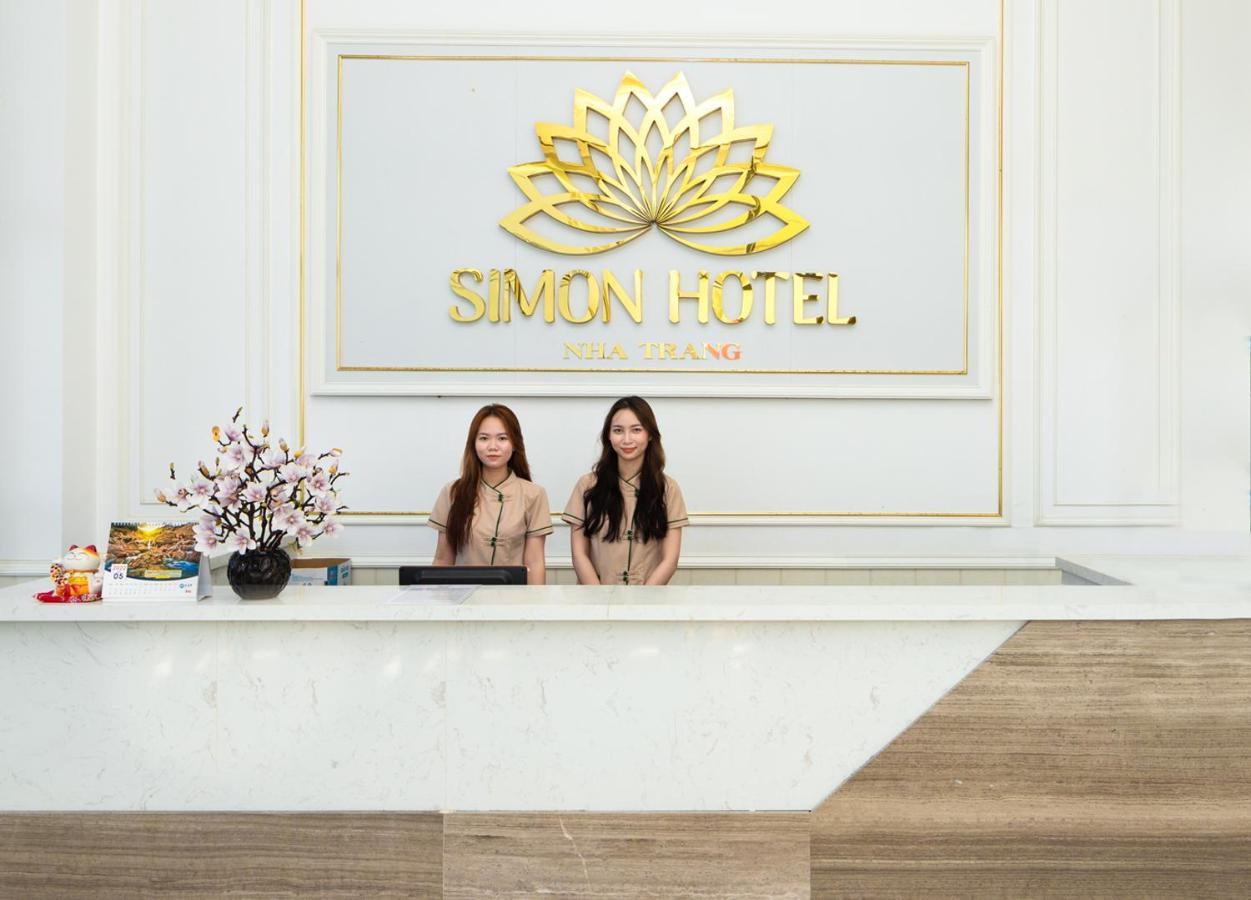 Simon Hotel