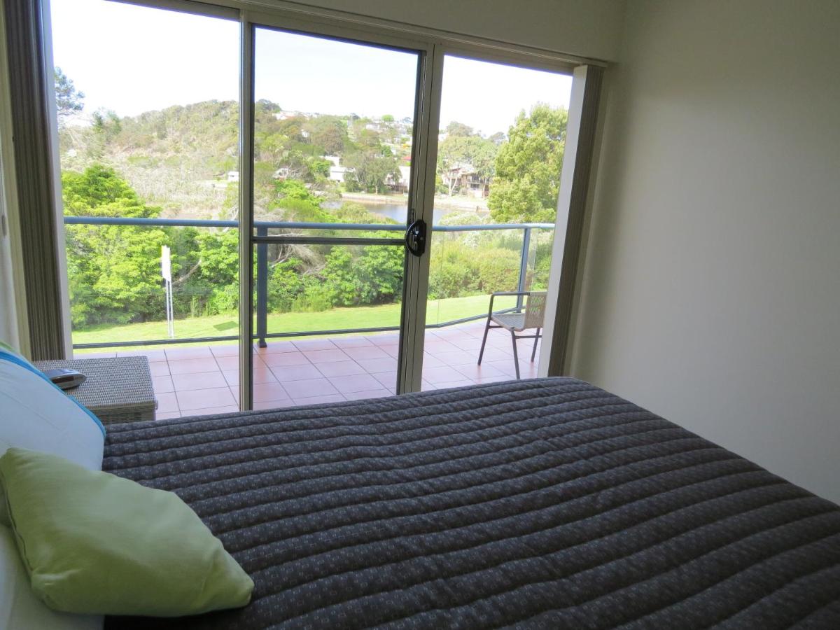 Apartment 3: Upstairs  2 Bedroom
