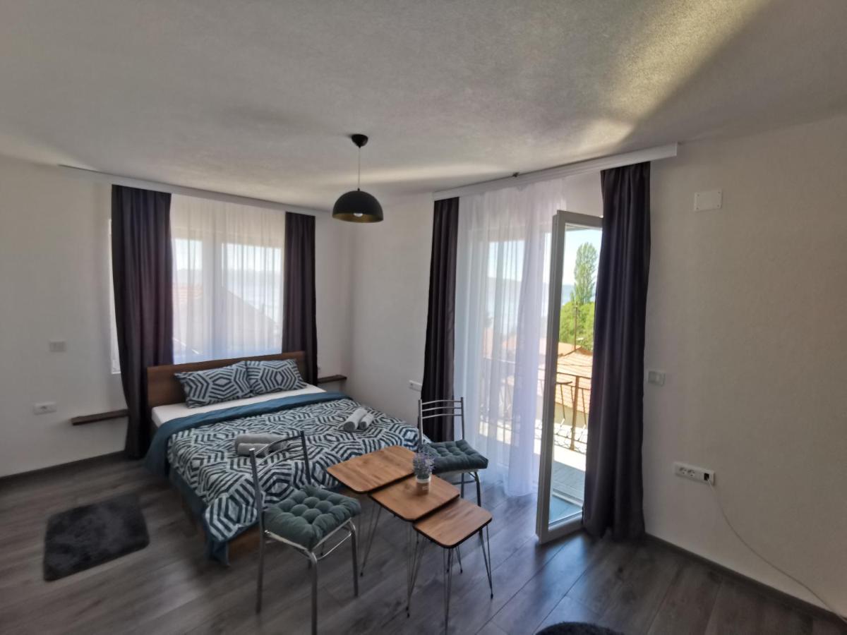 Chambre Double – Vue sur Lac