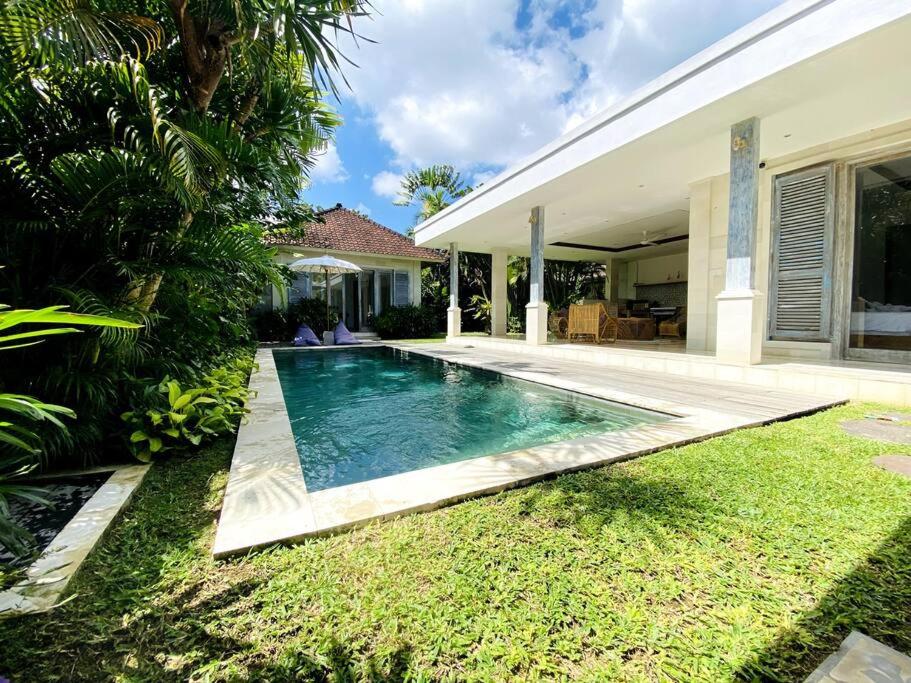 Villa Biru - 500m Batubelig beach - Ferienwohnung Canggu