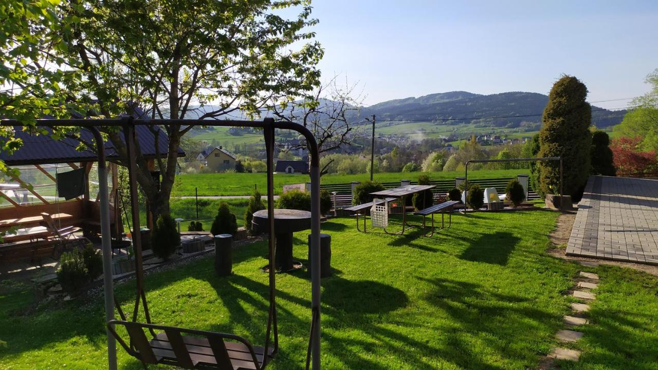 Studio with Mountain View