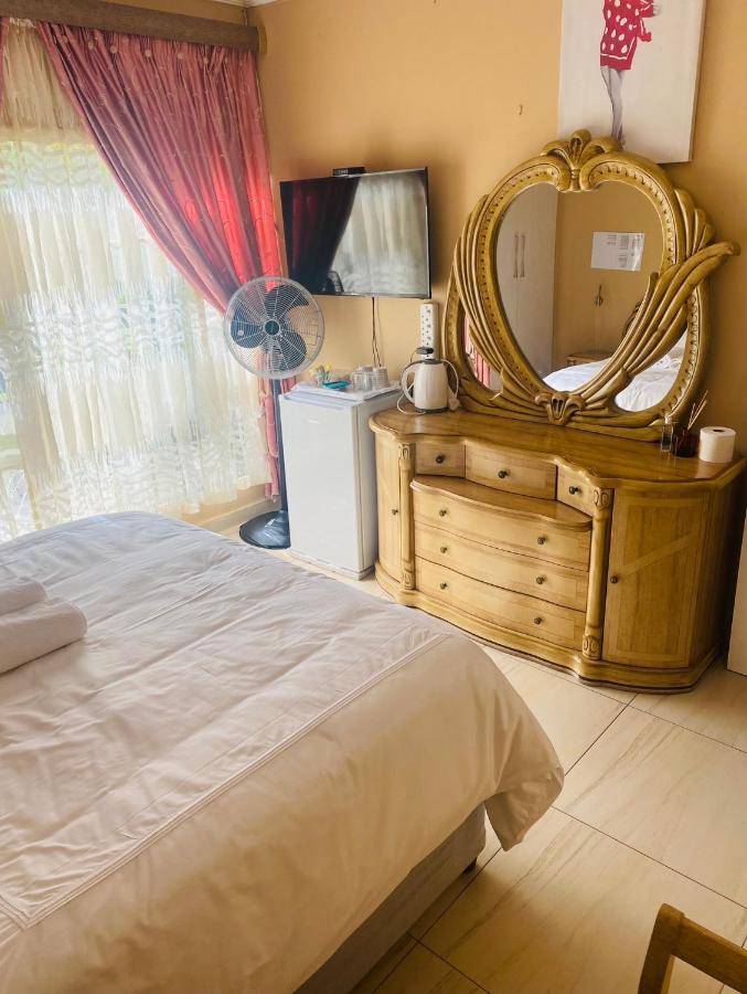 Double Room with Shared Bathroom