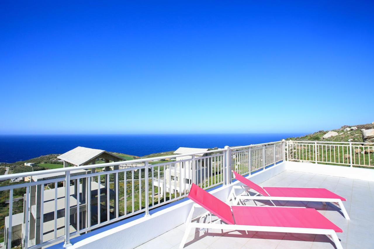 Villa With 180 degree Sea View - Sleeps 2-6 - B&B