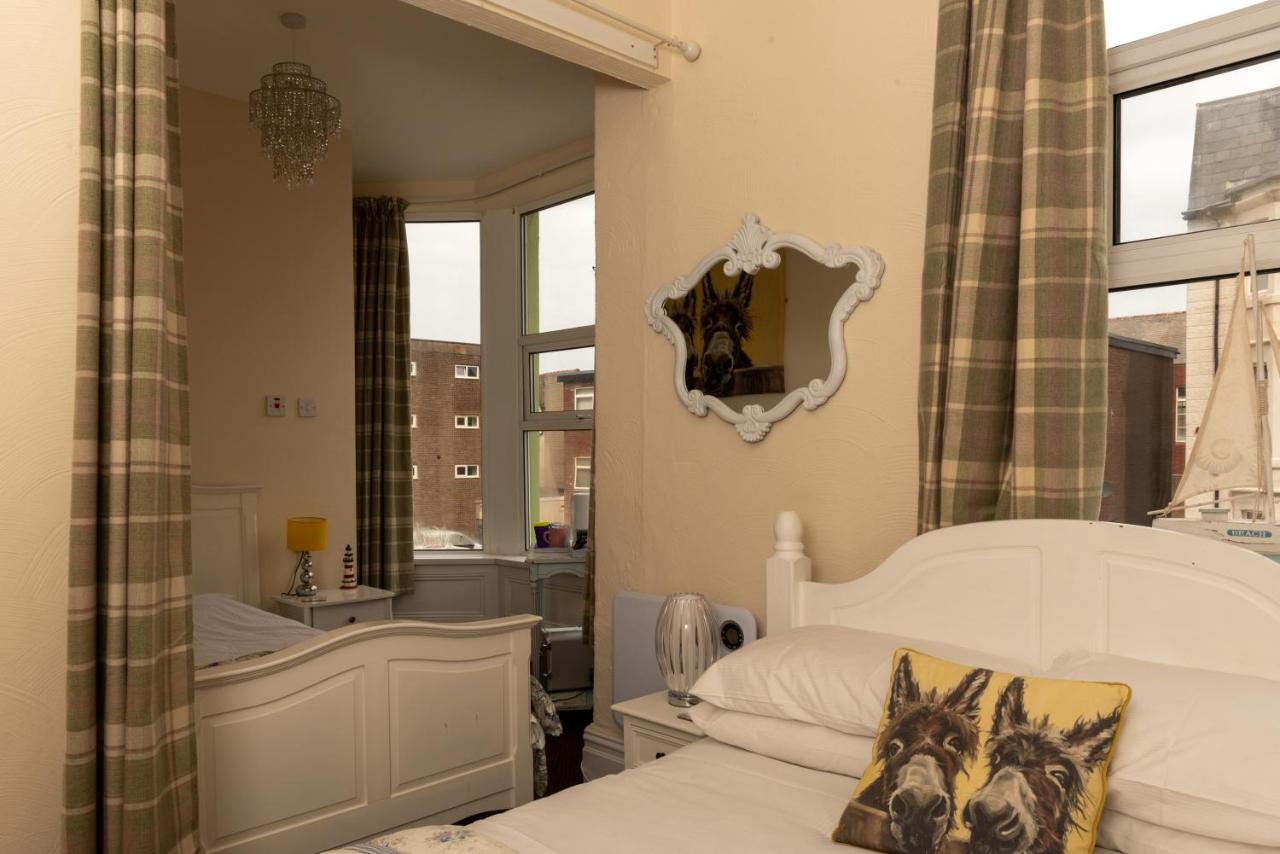First Floor Triple Room (2 Adults + 1 Child)