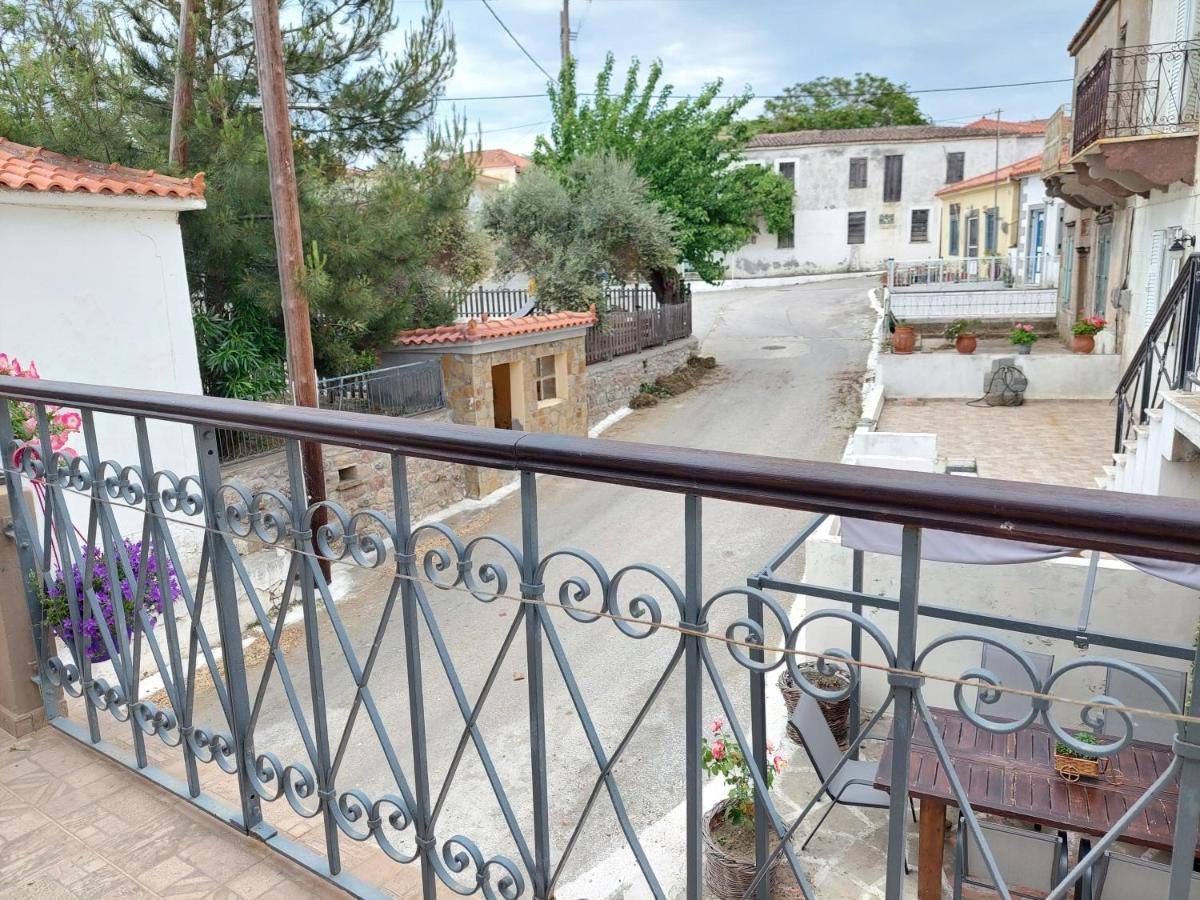 Melissa Keros - Ferienwohnung Roussopoúlion