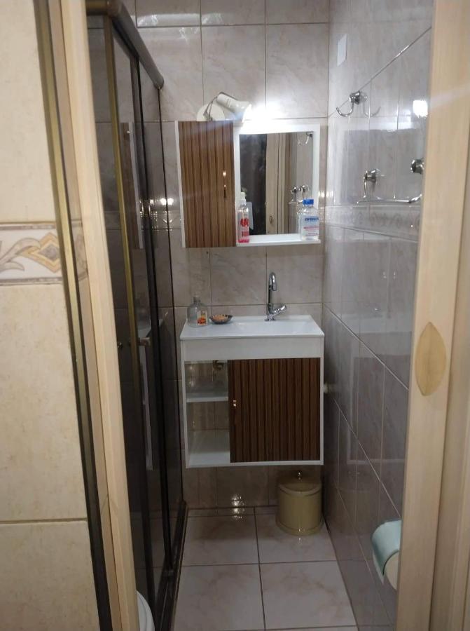 Apartamento 100 mts Praia Roupa Cama Toalha Banho Wi-Fi 500 mega Port 24 hs - B&B