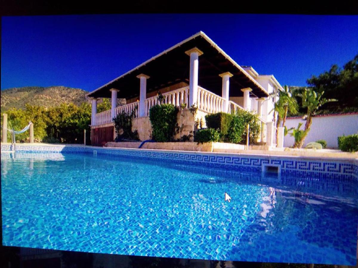 Pomos Harbourbiew Villa - Ferienwohnung Pomós