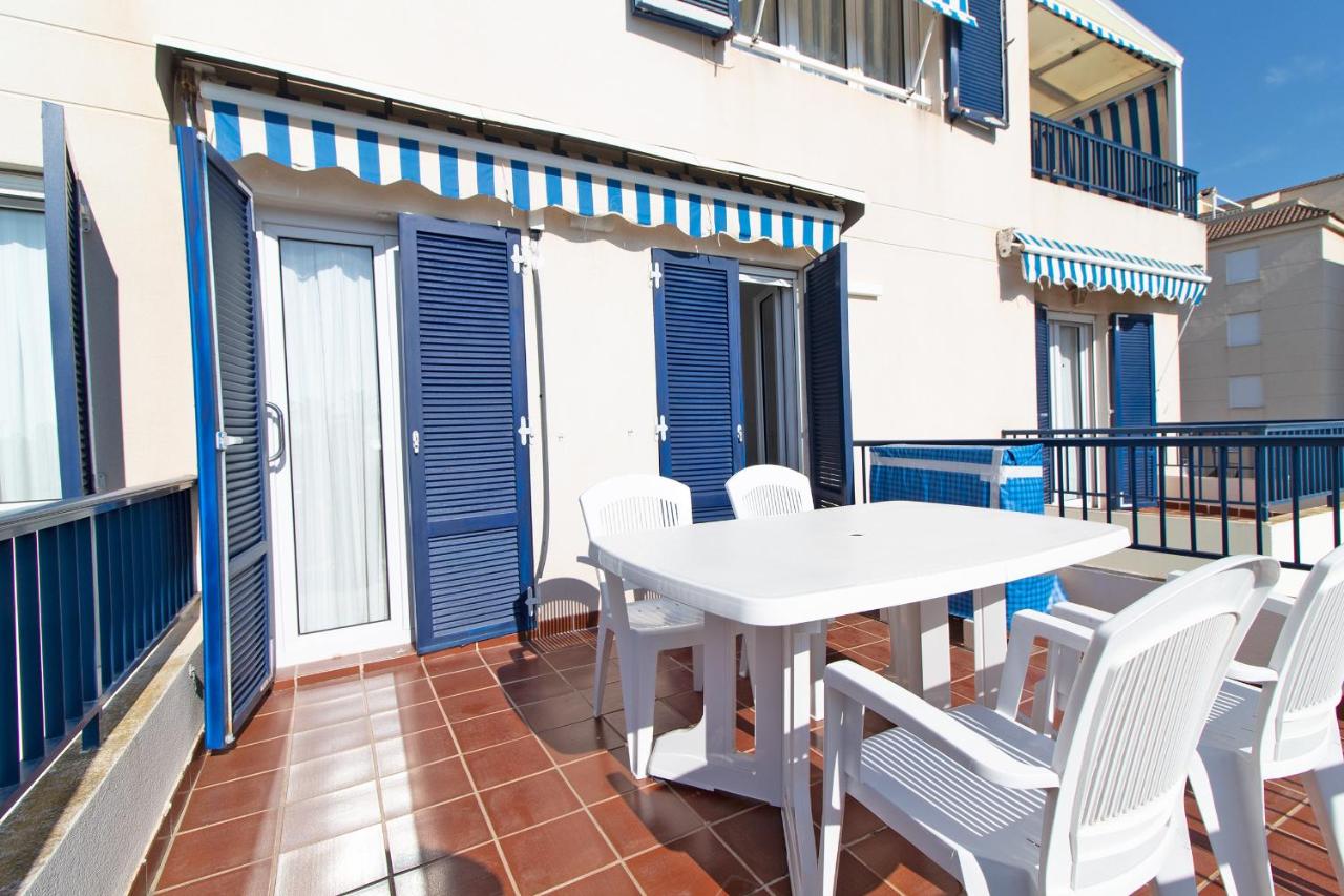 Global Properties, Precioso apartamento con terraza y vistas al mar - Bed and Breakfast Canet d'En Berenguer