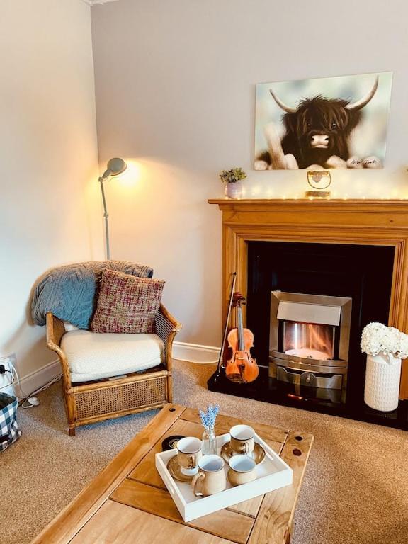 The Ramblers Rest - whole apartment - pet friendly - close to amenities and walks - Chambres d'hôtes Edzell