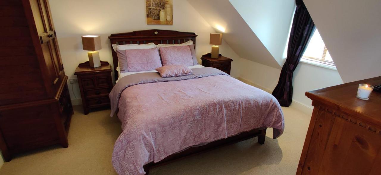 B&B Foxford - 'Neasa' Luxury Double Bedroom - Bed and Breakfast Foxford