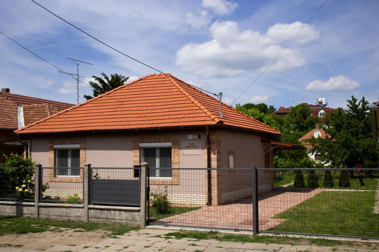 Ilona Apartman - B&B