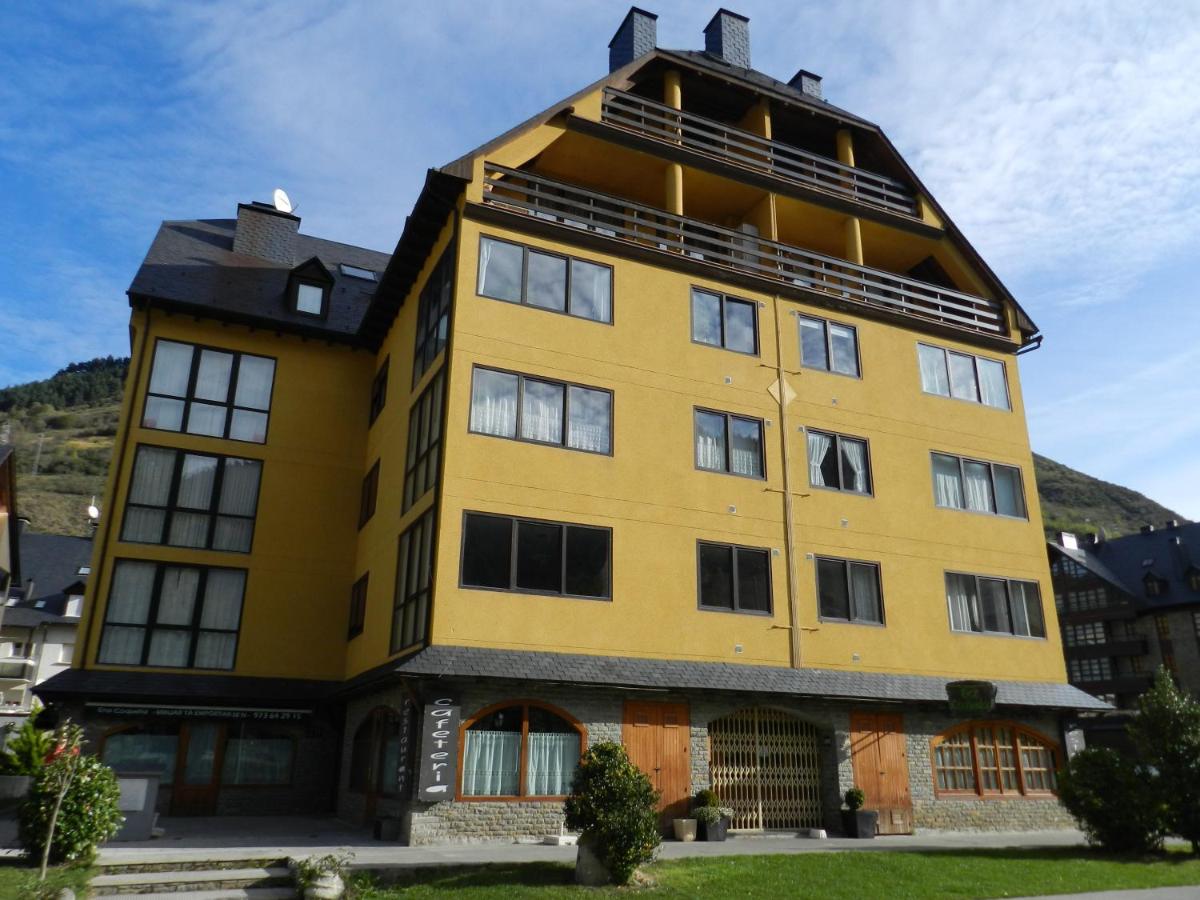 Apartament Triplex - Bed and Breakfast Vielha e Mijaran