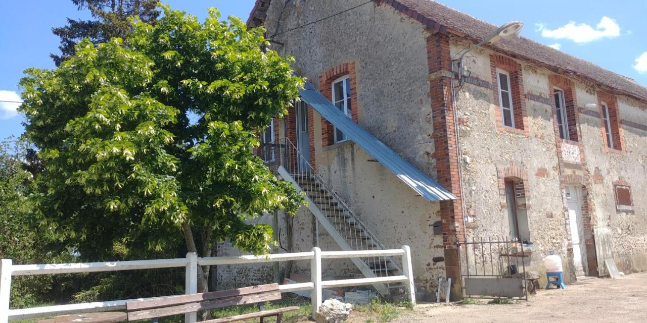 B&B Saint-Martin-des-Champs - Chambre à La Ferme - Bed and Breakfast Saint-Martin-des-Champs