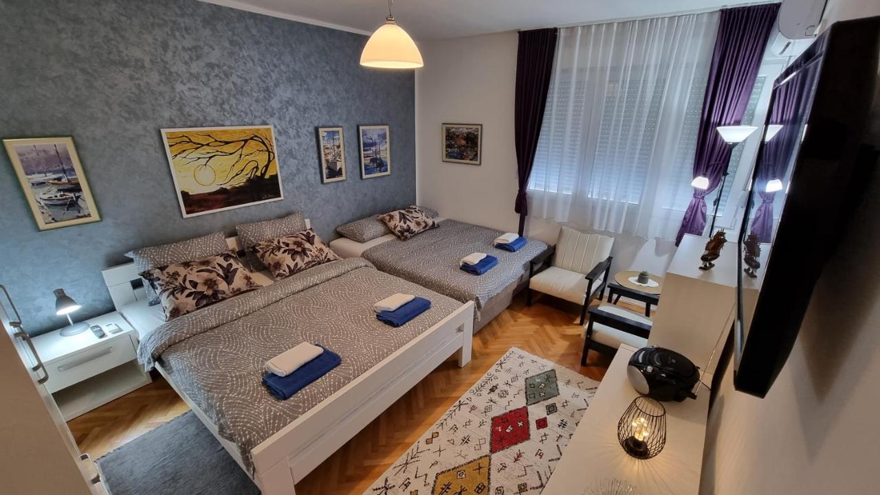 B&B Herceg Novi - Apartman SAVINA - Bed and Breakfast Herceg Novi