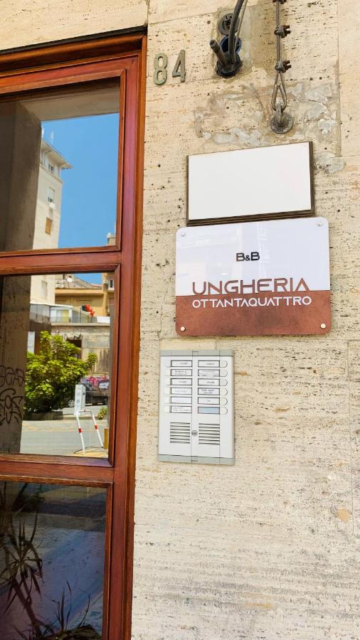 B&B Ungheria Ottantaquattro - Chambres d’hôtes Palerme
