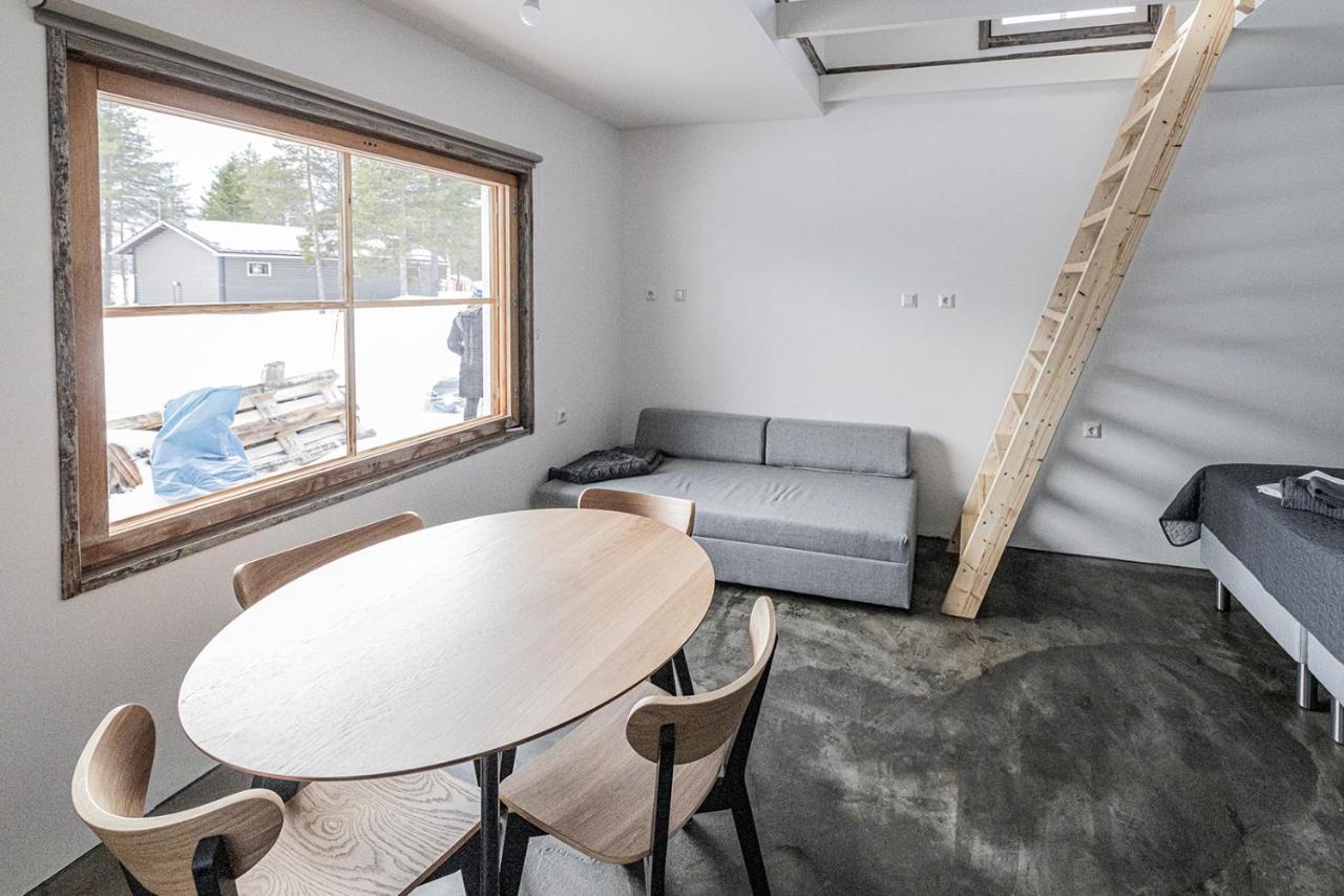 Cottage, SleepWell, Pyhäranta, sauna, lakeside - Bed and Breakfast Pyhäjärvi