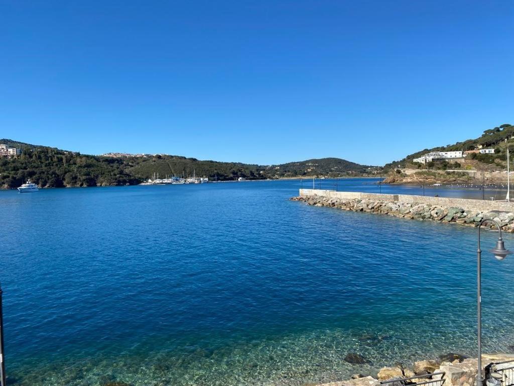 Porto Azzurro Suite - Goelba - Chambres d’hôtes
