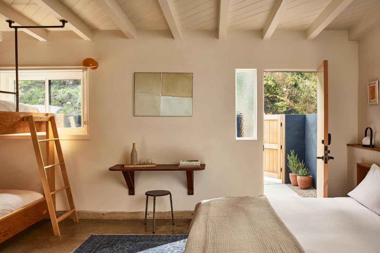 Deluxe Bungalow
