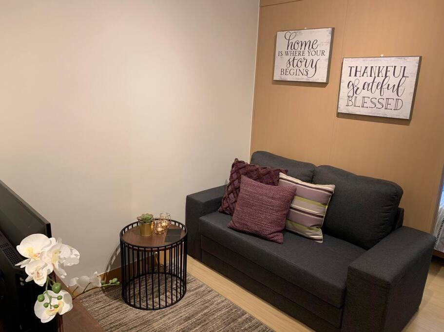 Trees Residences Dream Home in Fairview QC Manila - B&B Manila