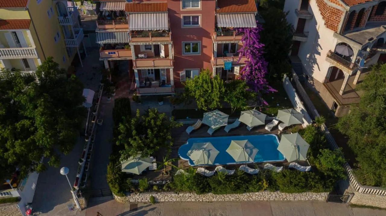 Apartman Mare 2 - B&B