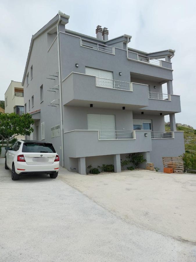 Apartments Vini - Ferienwohnung Seget Donji