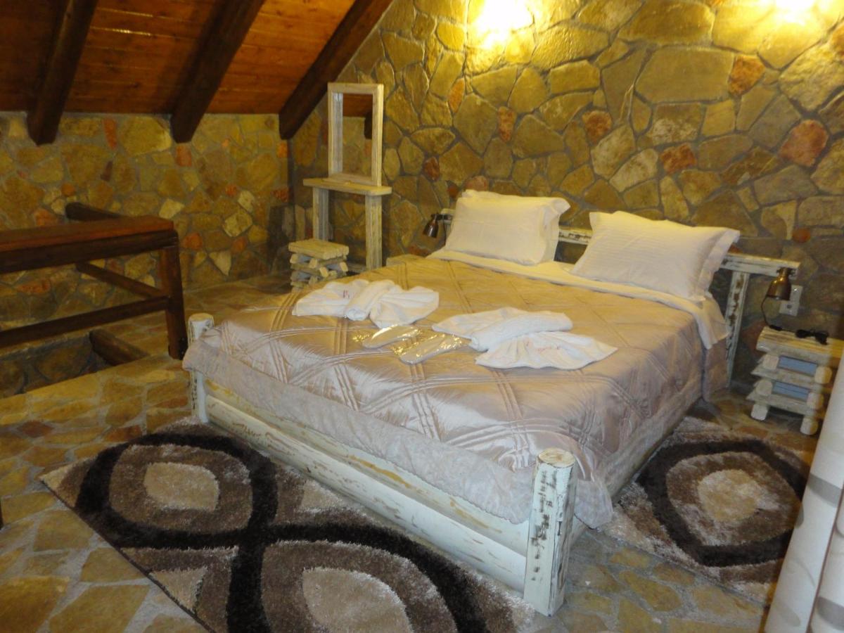 B&B Kalávryta - eco oneiro resort - Bed and Breakfast Kalávryta